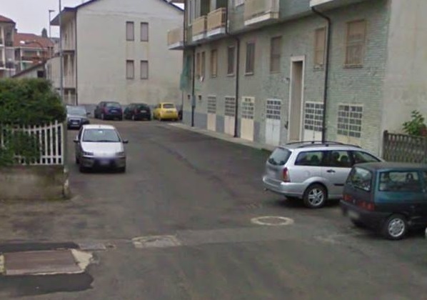 SANTENA – Lavori in vicolo San Lorenzo: chiuso al traffico per due giorni SANTENA – Lavori in vicolo San Lorenzo: chiuso al traffico per due giorni