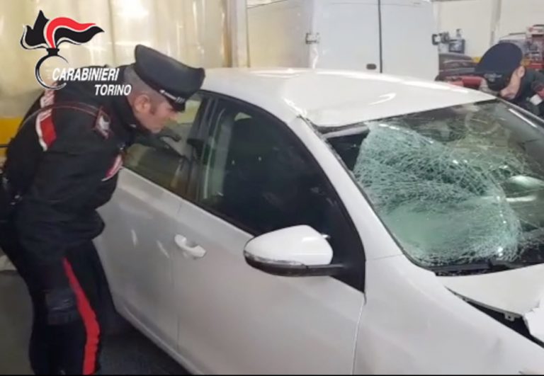 Fermato dai carabinieri il pirata della strada che ha investito mortalmente un uomo a Stupinigi il 19 gennaio Fermato dai carabinieri il pirata della strada che ha investito mortalmente un uomo a Stupinigi il 19 gennaio