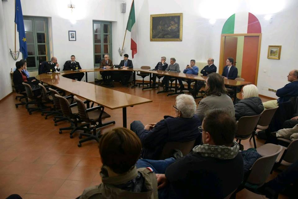 VILLASTELLONE – Serata sulla sicurezza con la presenza dei carabinieri