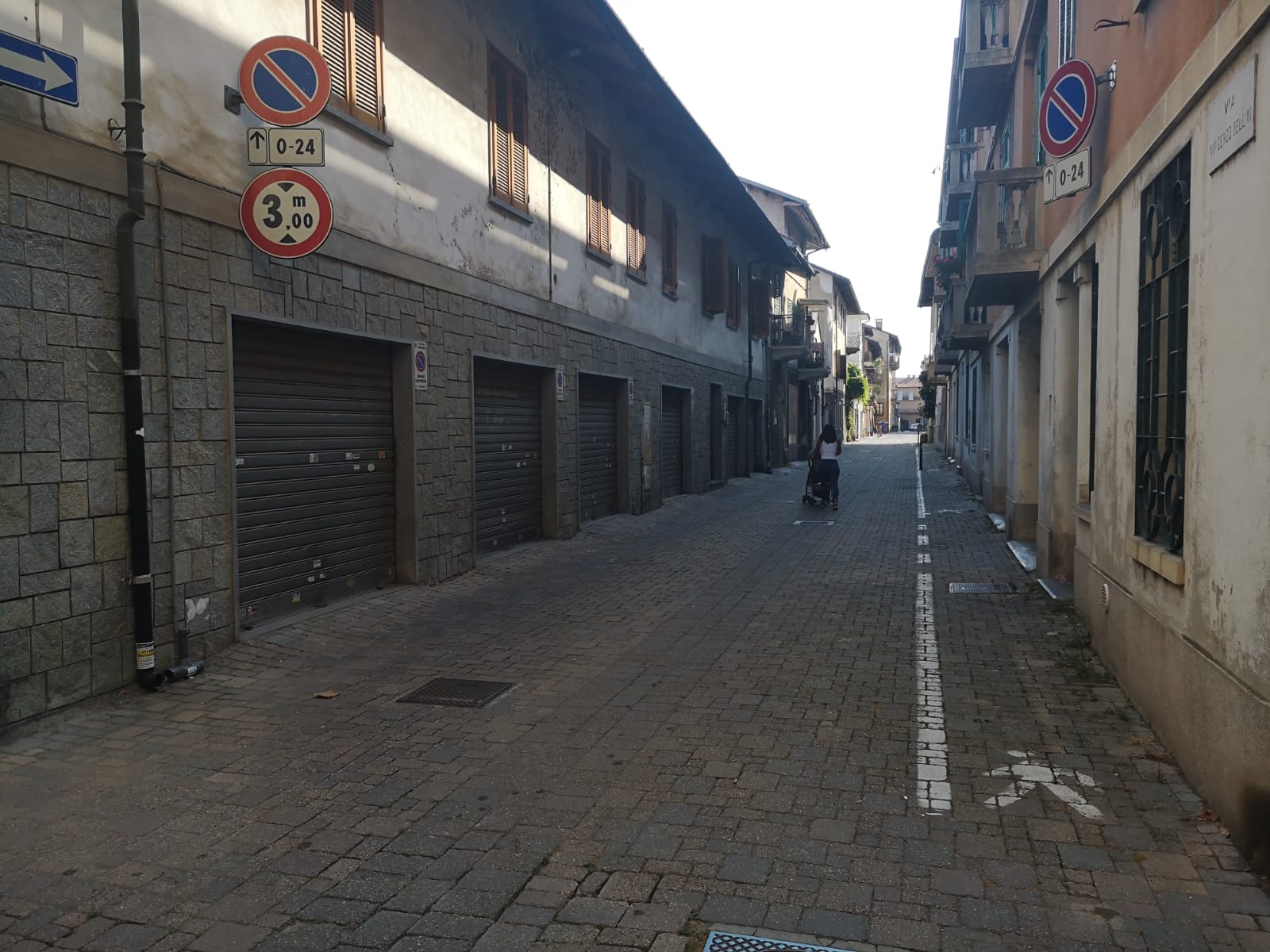 CARMAGNOLA – Rapina un appartamento con la proprietaria in casa