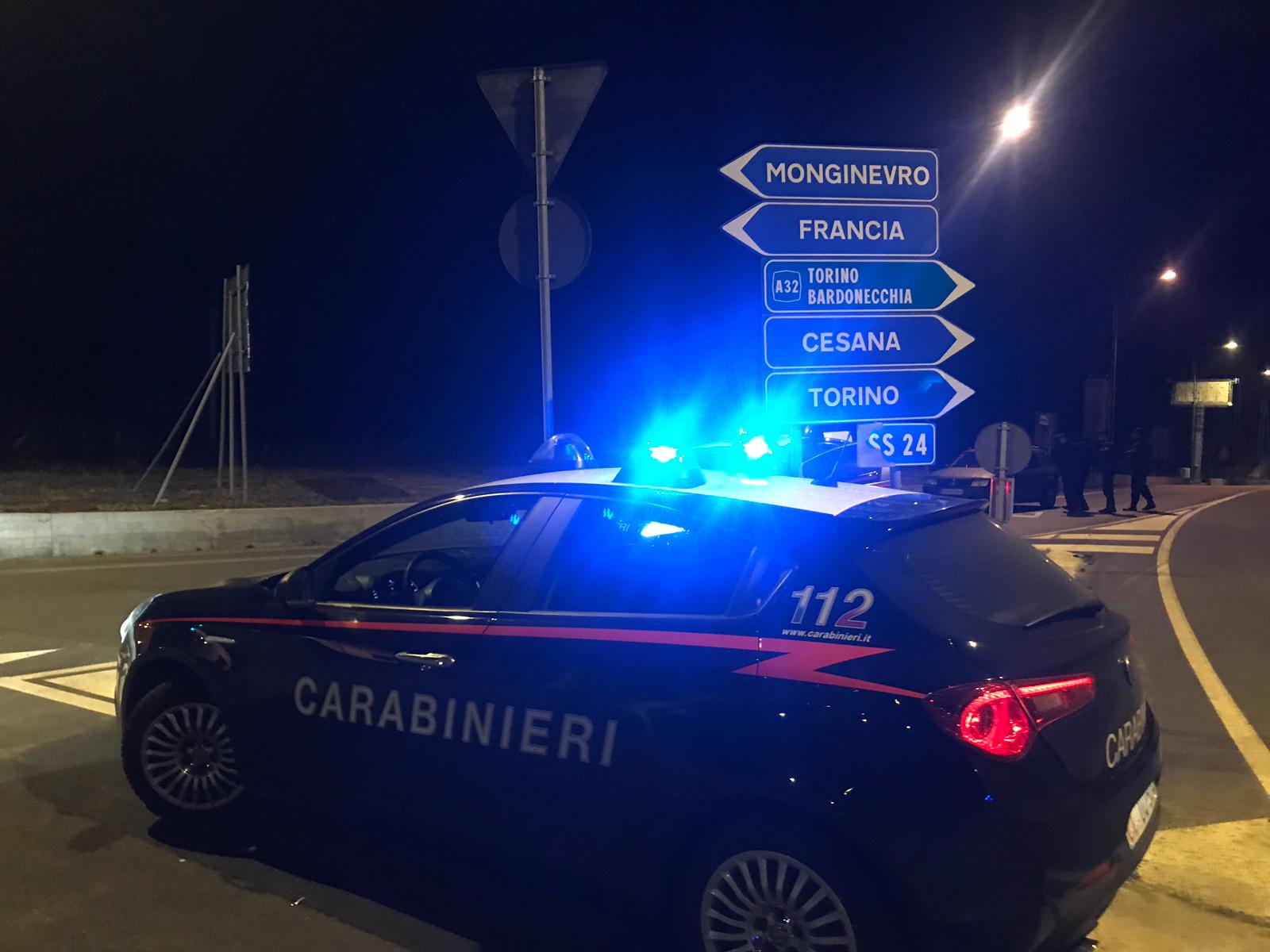 CRONACA – Ragazzini annoiati rubano un’auto e la devastano