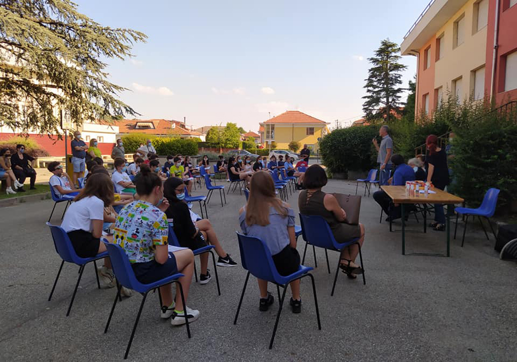 CAMBIANO – Saluto «in presenza» da parte dell’amministrazione per i ragazzi della classi terze della media Lagrange