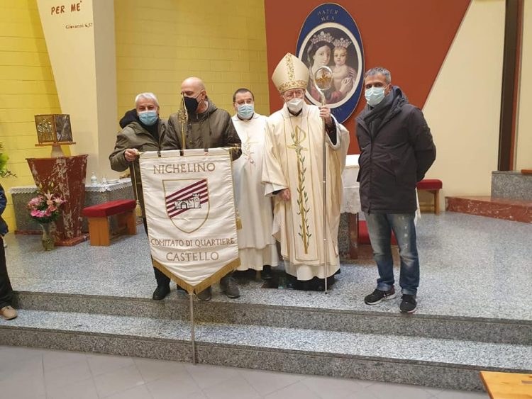 NICHELINO – Nosiglia celebra la messa alla Madonna della Fiducia