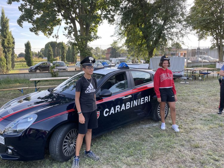 CANDIOLO – La Tenenza dei carabinieri di Nichelino in visita al campo della protezione civile