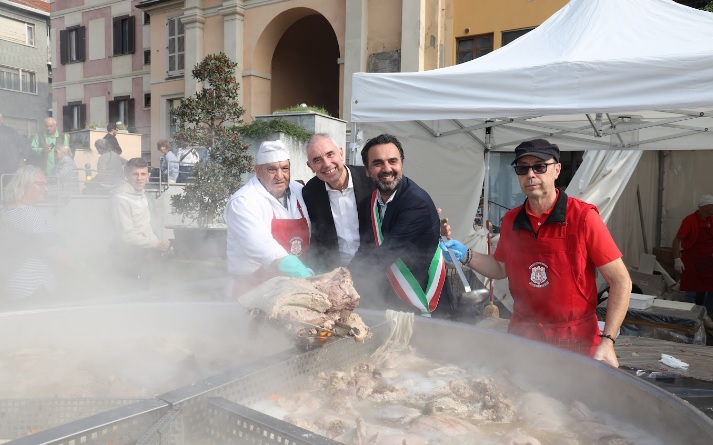 Domenica torna Sua Maestà il Bollito