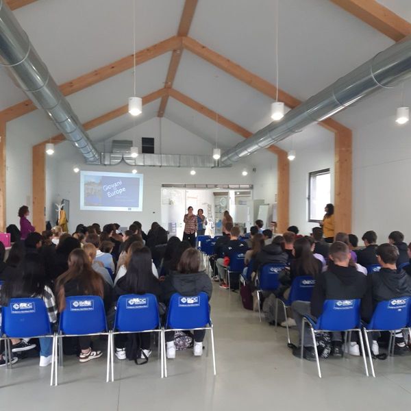 CARMAGNOLA – Un incontro con gli studenti del Baldessano Roccati per l’orientamento