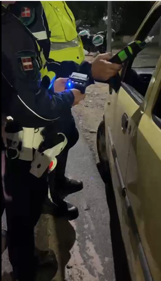 MONCALIERI – Controlli di polizia locale e carabinieri sui conducenti d’auto