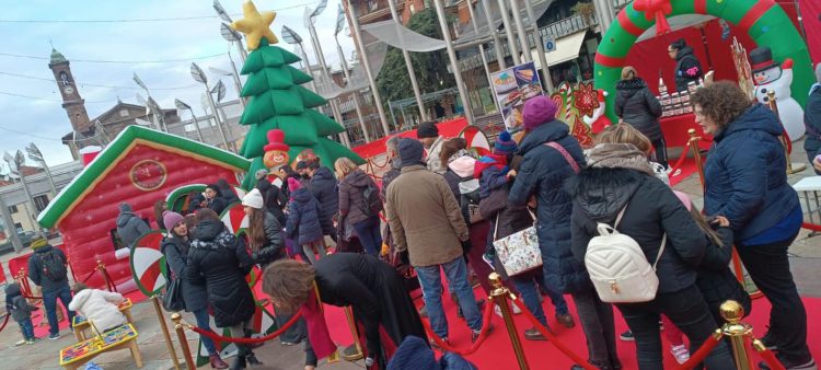 NICHELINO – Successo di pubblico al Villaggio della Befana