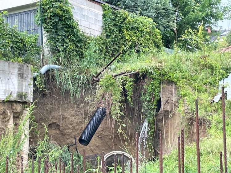 MONCALIERI – Inagibile parte di un condominio per il crollo del terreno in zona ex Dea