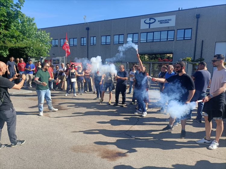 NICHELINO – Blocco della produzione per protesta dei dipendenti Procemsa