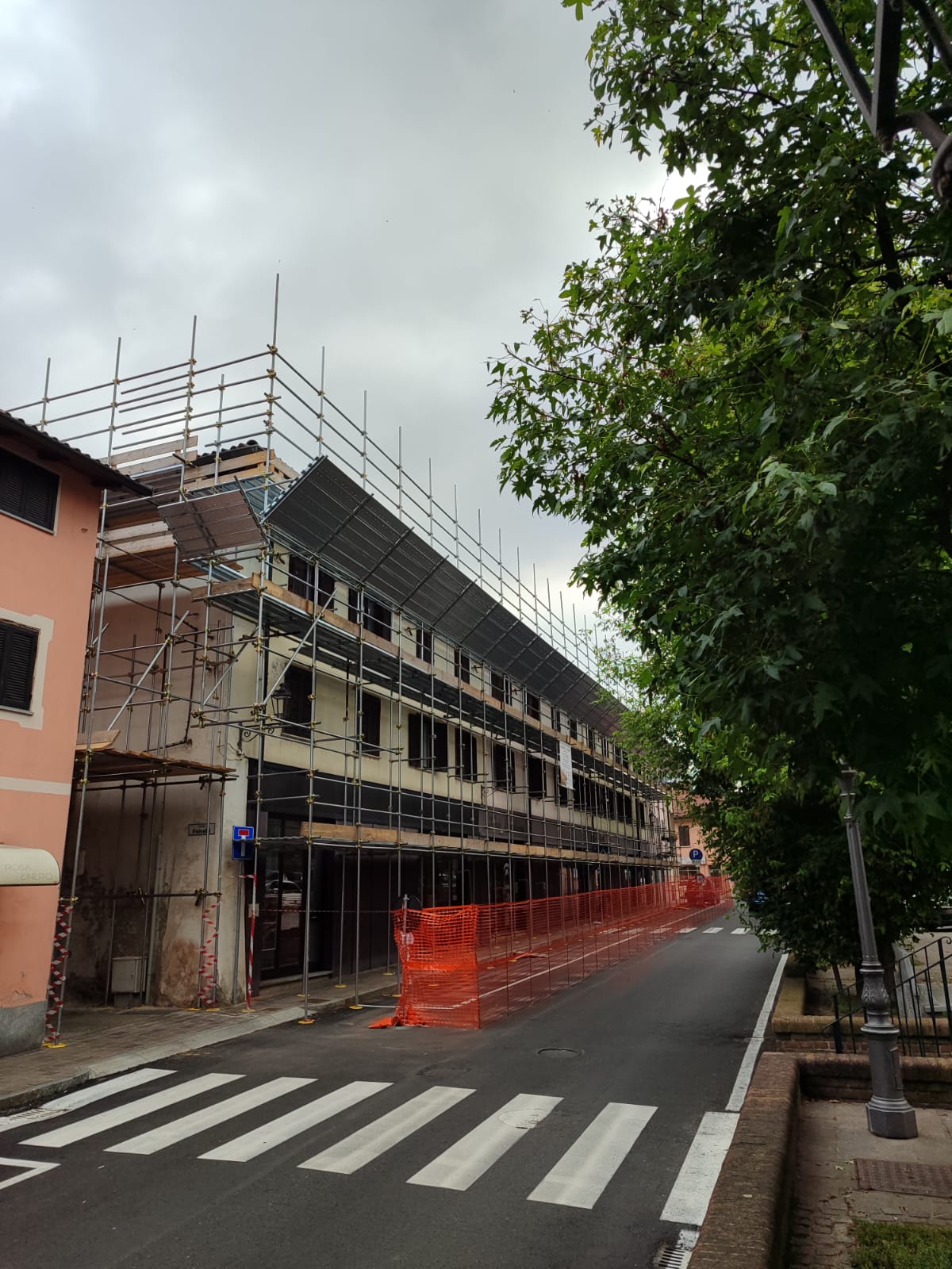 CAMBIANO – Via al risanamento dell’edificio popolare con i fondi del Pnrr