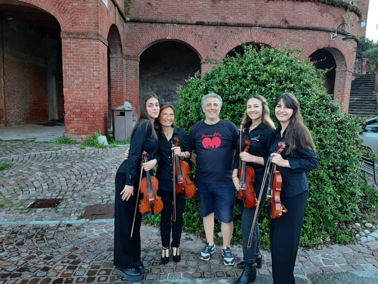 PECETTO – «Storie sotto gli alberi», un successo