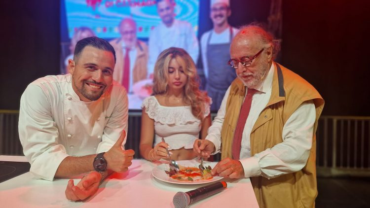 CARMAGNOLA- L’insalata ghiacciata di peperoni con Edoardo Raspelli