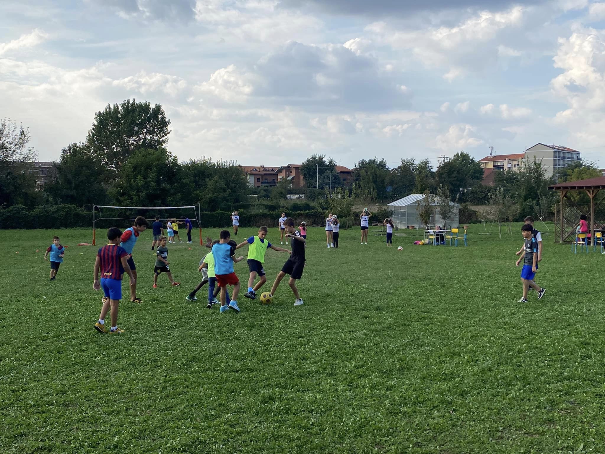 MONCALIERI – Giornata di festa per l’Open day alla media Clotilde