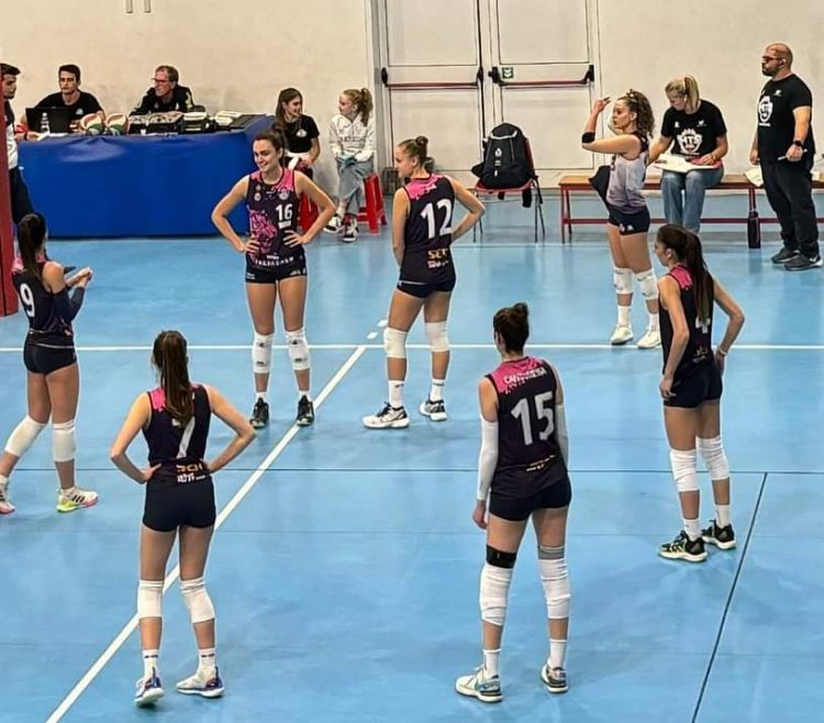 SANTENA – Ottima vittoria della squadra di volley MTS