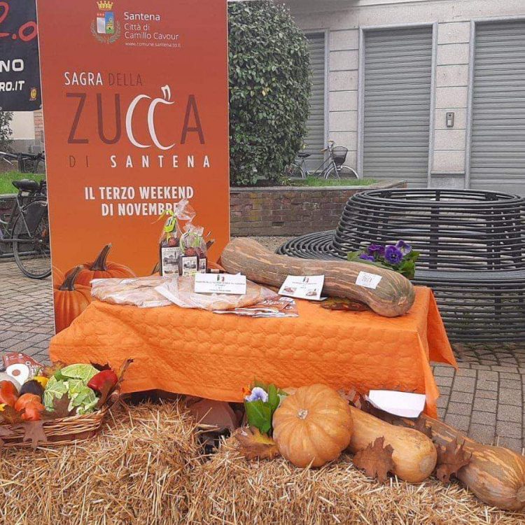 SANTENA – Il successo della sagra della zucca